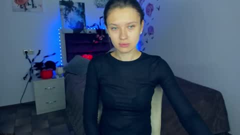 Alexis online show from October 22, 8:08 am