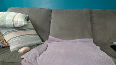 sheilyn_smith online show from June 12, 6:43 am