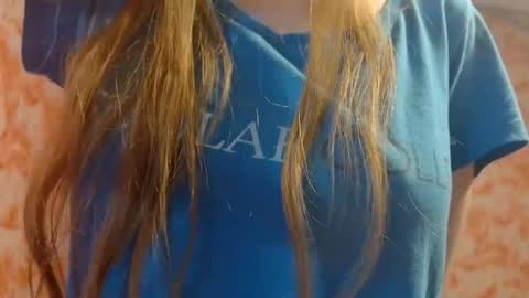 Erika online show from December 19, 9:07 pm