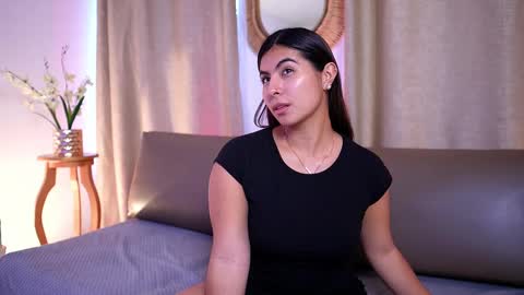 Snapshot of shelleymorell chatting on September 29, 1:16 pm Transmission schedule Monday - Friday 715 am to 200 pm time Colombia online show from September 29, 1:16 pm