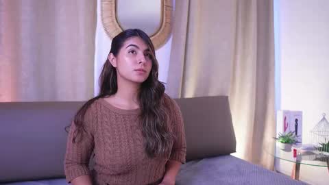 Snapshot of shelleymorell chatting on October 13, 1:36 pm Transmission schedule Monday - Friday 715 am to 200 pm time Colombia online show from October 13, 1:36 pm