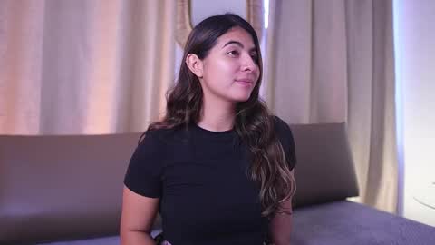 Snapshot of shelleymorell chatting on October 14, 2:19 pm Transmission schedule Monday - Friday 715 am to 200 pm time Colombia online show from October 14, 2:19 pm