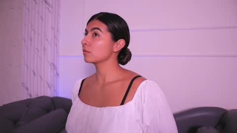 Snapshot of shelleymorell chatting on October 7, 2:32 pm Transmission schedule Monday - Friday 715 am to 200 pm time Colombia online show from October 7, 2:32 pm