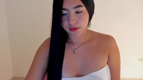 Shelly rayhs online show from November 1, 9:24 am