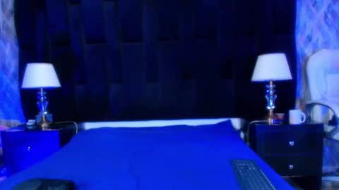 Snapshot of shelsy_loreds chatting on January 14, 11:53 am Shelsy online show from January 14, 11:53 am