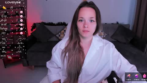 Snapshot of sherill_brill chatting on December 15, 7:35 am Sheril online show from December 15, 7:35 am