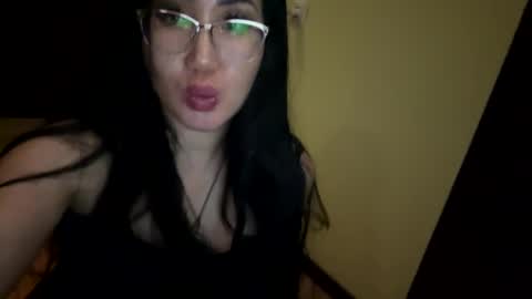 Sherry online show from April 30, 8:57 pm