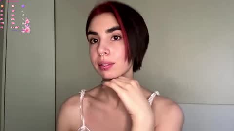 Amy online show from July 16, 11:15 am