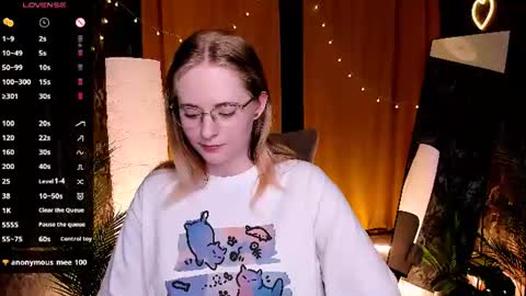 Hello guys my name is Aemilia online show from July 24, 7:50 am
