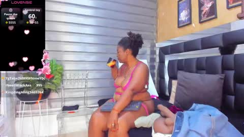 sheyla__ebony online show from June 5, 10:32 am