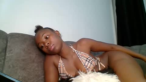 Snapshot of shi_assy chatting on October 9, 5:39 pm shi assy online show from October 9, 5:39 pm