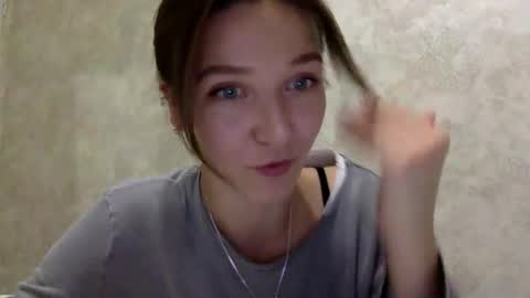 Jesica online show from December 4, 7:58 pm