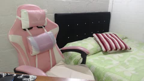 shira evans40 online show from October 28, 9:41 pm