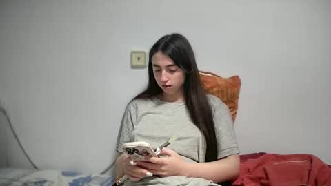 shizukuhunter online show from December 19, 8:06 am