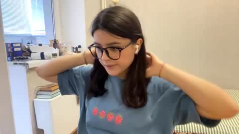 Marie online show from July 11, 2:17 pm
