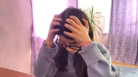 Marie online show from May 1, 2:53 pm