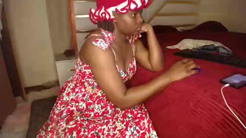 Snapshot of shortandsweete chatting on October 26, 5:52 pm shawry online show from October 26, 5:52 pm