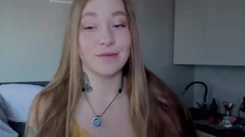 ShowmeYourfetish online show from July 23, 3:36 am