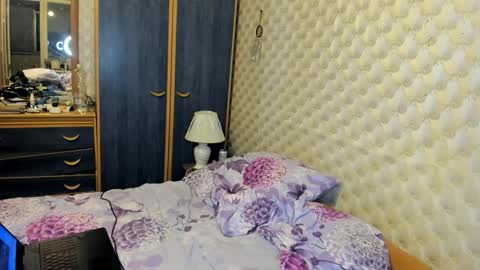 shtuchka2000 online show from March 20, 1:21 am