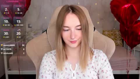 Polly online show from February 25, 12:31 am