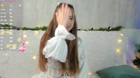 Melanie online show from December 26, 8:18 am