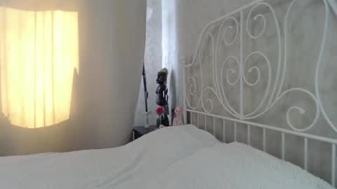 Snapshot of shyevaa chatting on March 8, 6:52 am Eva online show from March 8, 6:52 am