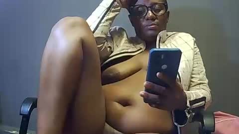 shymilfxx online show from March 17, 8:57 pm