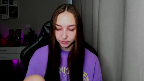 SIA online show from May 25, 2:43 am