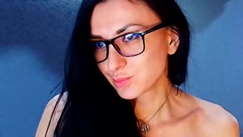 Siaconna online show from March 1, 8:03 am