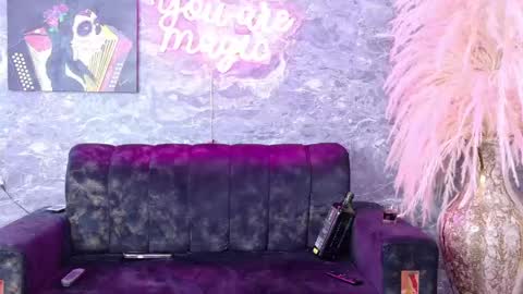 siamarlin online show from May 9, 10:12 pm