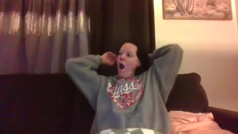 Mrs. St. Patrickk online show from December 8, 2:07 am