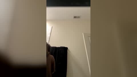 sillyme789888 online show from June 2, 3:02 pm