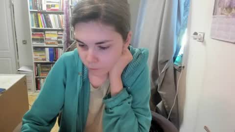 silvercaramel online show from July 1, 5:40 am