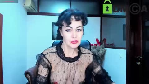Snapshot of silvia_wallec chatting on March 9, 6:28 am Silvia Wallec online show from March 9, 6:28 am