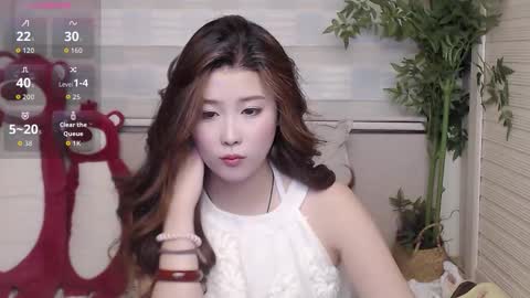Snapshot of simonastephanie chatting on October 12, 1:46 pm simonastephanie online show from October 12, 1:46 pm