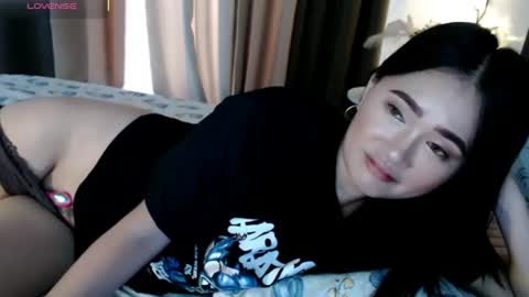 Adrianna Fowler online show from July 23, 3:58 am
