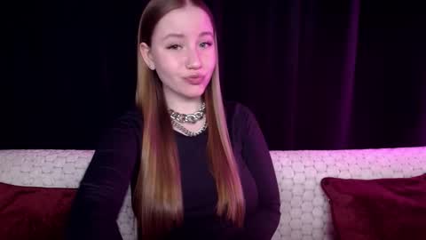 Snapshot of sindiwatsoon chatting on January 5, 12:42 pm Sindi online show from January 5, 12:42 pm