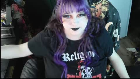 Sinstress hemlock online show from April 26, 1:36 am