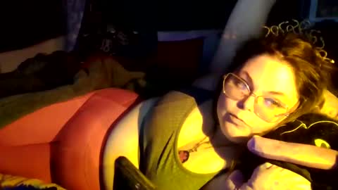 Siofra online show from September 29, 1:32 am