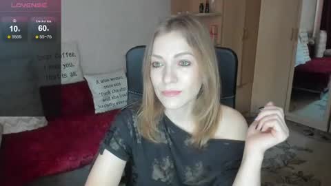 sirenasilk online show from July 3, 9:37 am