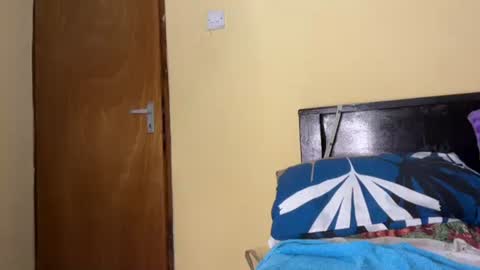 siswet online show from February 6, 10:53 pm