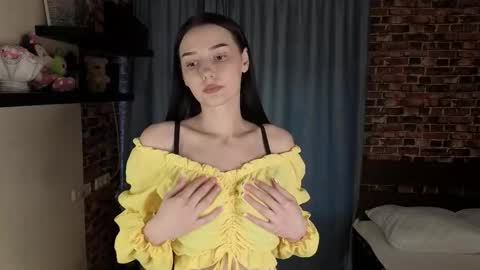 Lilly online show from March 17, 12:09 pm