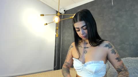 Snapshot of skailyn_angels chatting on September 24, 6:45 am SKAILYN ANGELS online show from September 24, 6:45 am