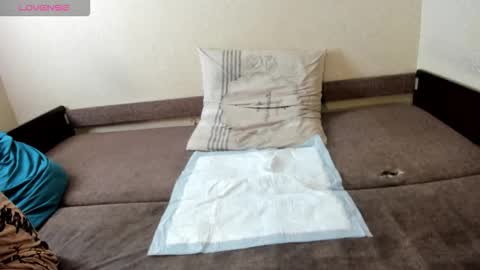 GMT 2Tue-Thur Sat Sun 0900am-1400am  online show from September 18, 3:43 pm