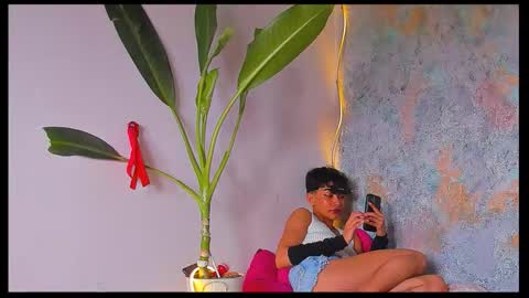 skinnybody_ online show from March 26, 6:31 pm