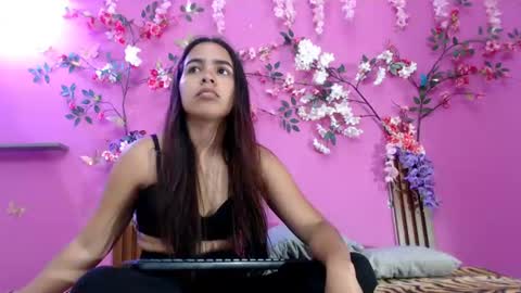sofia online show from June 13, 1:52 pm
