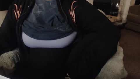 SKYLE   online show from November 12, 2:31 am