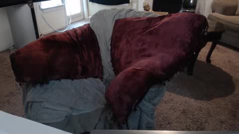 SKYLE   online show from September 9, 11:37 pm