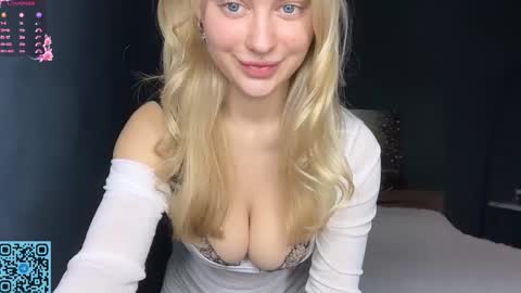 Skye online show from November 1, 7:29 pm