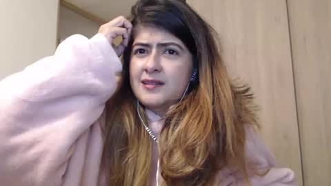 Skyler online show from February 6, 2:55 am